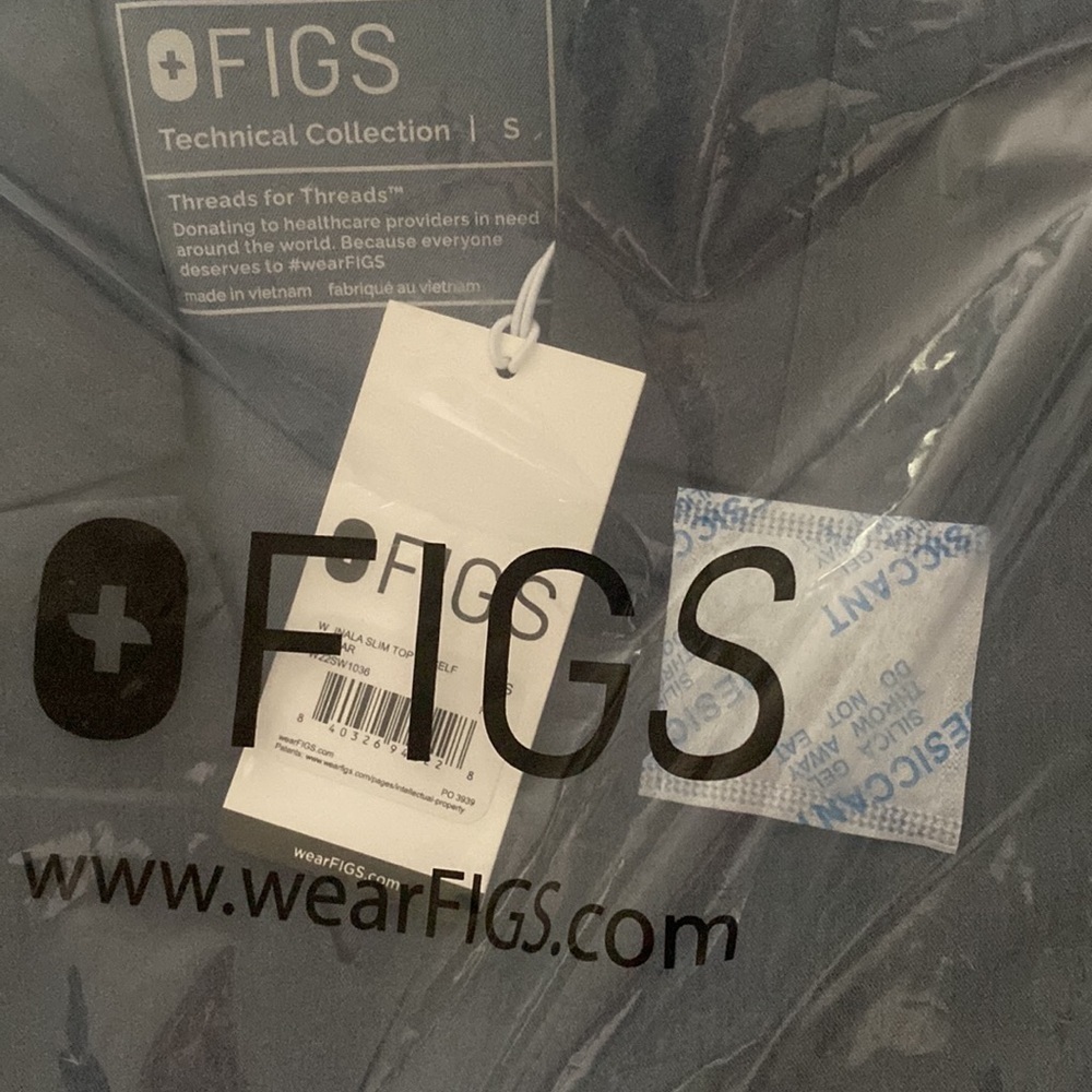 Figs Inala Slim Scrub Top
New in package
CORE STYLE
FIONX T - Picture 13 of 13